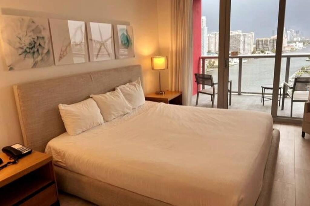 Beachwalk 1B 1B Incredible View Apartment 14 A Халландейл-Бич Экстерьер фото